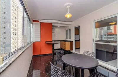 Apartamento com vista mar à venda no ed. phoenix em balneário camboriú