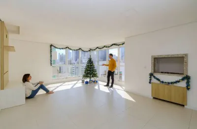 Apartamento com 3 quartos à venda na Rua 2850, 347, Centro, Balneário Camboriú