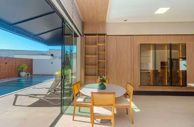 Casa em condomínio fechado com 4 quartos à venda na Rua Ivo José Rebello, 610, Santa Regina, Camboriú