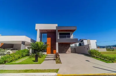 Casa em condomínio fechado com 4 quartos à venda na Rua Ivo José Rebello, 610, Santa Regina, Camboriú
