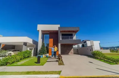Casa em condomínio fechado com 4 quartos à venda na Rua Ivo José Rebello, 610, Santa Regina, Camboriú