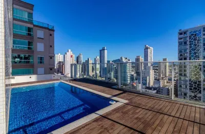 Cobertura duplex à venda no centro de balneário camboriú