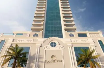 Apartamento na planta à venda em balneário camboriú com 4 suítes