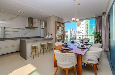 Apartamento à venda no centro de balneário camboriú