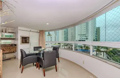 Apartamento com vista mar à venda no ed. torre de málaga em balneário camboriú
