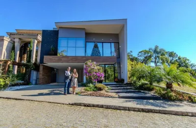 Casa em condomínio fechado com 4 quartos à venda na Avenida das Arapongas, 127, Ariribá, Balneário Camboriú
