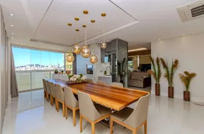 Apartamento com 4 quartos à venda na Rua Romeu Pereira, 23, Pioneiros, Balneário Camboriú