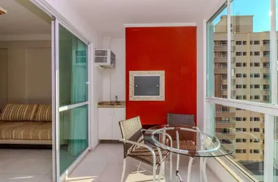 Apartamento a poucos passos do mar à venda em balneário camboriú