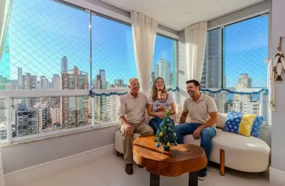 Apartamento com 3 quartos à venda na Rua 2450, 275, Centro, Balneário Camboriú