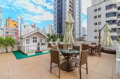 Apartamento diferenciado com terraço privativa a venda no ed. porto dos sonhos