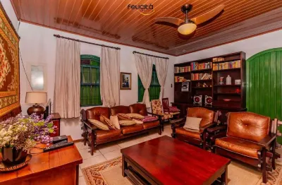 Casa com 3 quartos à venda na Rua 2550, 385, Centro, Balneário Camboriú