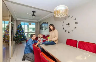 Casa com 3 quartos à venda na Rua 960, 49, Centro, Balneário Camboriú