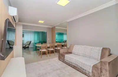 Apartamento diferenciado à venda no centro de balneário camboriú