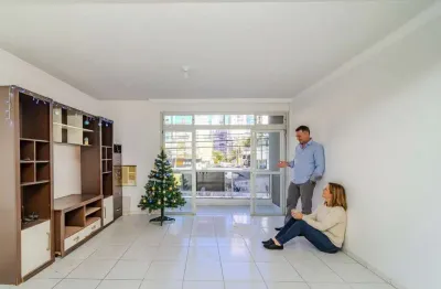 Apartamento com 3 quartos à venda na Rua 2300, 366, Centro, Balneário Camboriú