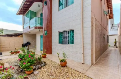 Casa com 4 quartos à venda na Rua 3144, 280, Centro, Balneário Camboriú