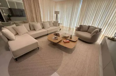 Apartamento com 4 quartos à venda na Avenida Brasil, 30, Centro, Balneário Camboriú