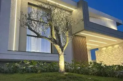 Casa em condomínio fechado com 3 quartos à venda na Rua Ivo José Rebello, 610, Centro, Camboriú