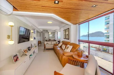 Apartamento Frente Mar à venda no Centro em Balneário Camboriú.