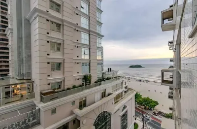 Apartamento no Ed. Marquês de Olinda em Balneário Camboriú.