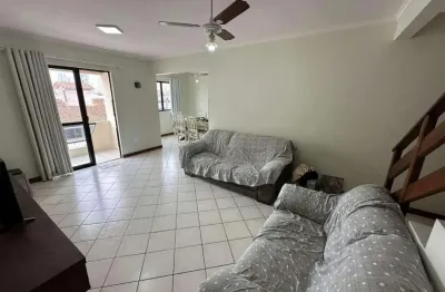 Cobertura Triplex para locação no Edifício Tafner no Centro de Balneário Camboriú