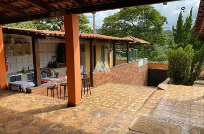 Vendo casa em itatiaiuçu de 587m² com 03 quartos excelente localização.