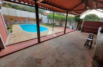 Vendo chácara em itatiaiuçu de 500m² com 02 quartos e piscina excelente localização.