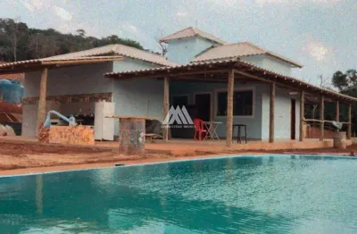 Vendo chácara de 1400m² em itatiaiuçu com 03 quartos e piscina excelente localização