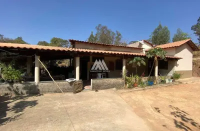 Vendo chácara em itatiaiuçu de 15.000m² com 02 quartos excelente localização.