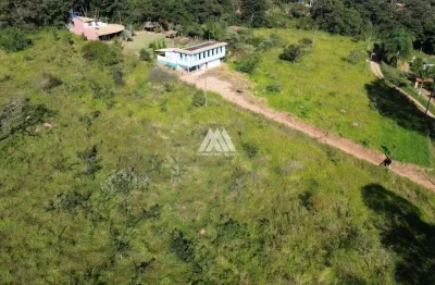 Vendo chácara em itatiaiuçu de 3600m² excelente localização.
