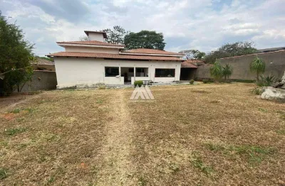 Casa com 3 quartos à venda no Santanense, Itaúna 