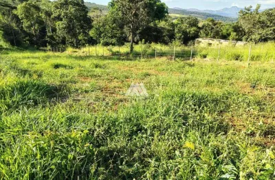 Vendo chácara em itatiaiuçu de 1000m² excelente localização.