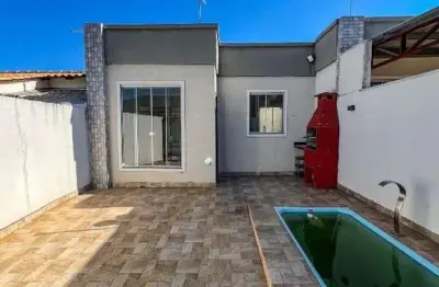 Casa á venda sendo germinada e ótima localização em igarapé mg!