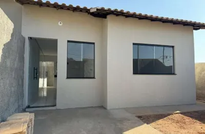 Casa a venda financiada 02 quartos em são joaquim de bicas mg!