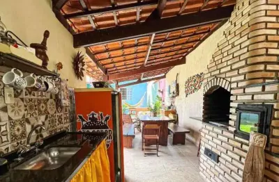 Casa á venda com ótima localização, terreno de 225m² em igarapé mg!