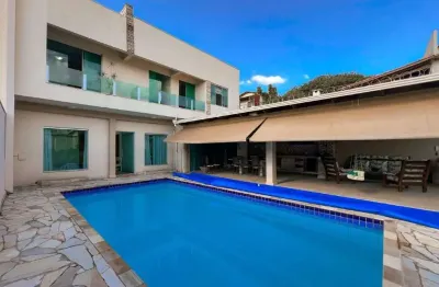Casa de dois pavimentos com 05 quartos sendo 01 suíte á venda em igarapé-mg!