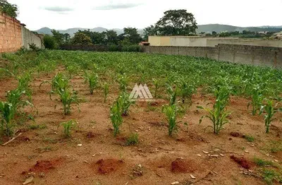 Vendo lote em itaúna com 1218m² em ótima localização