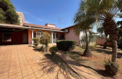 Casa residencial/comercial com 03 quartos em são joaquim de bicas-mg!