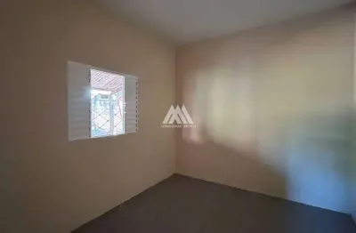 Vendo casa em itatiaiuçu com 3 quartos com excelente localização!