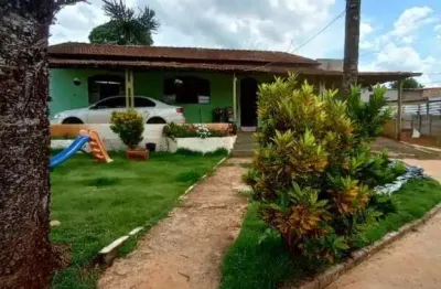 Sítio á venda de 2520m², 04 quartos sendo 01 suíte em são joaquim de bicas mg!