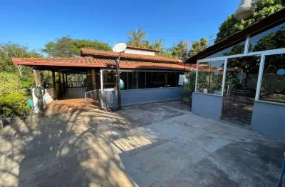 Chácara á venda em lote de 2230m² com 03 quartos, pomar em igarapé mg!