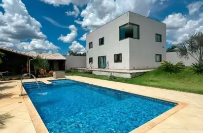 Chácara rural com construção à venda, 5 quartos, 2 suítes, 8 vagas, portal serra azul - mateus leme/mg