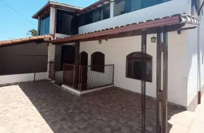 Casas á venda germinada em lote de 180m² com 03 quartos em igarapé mg