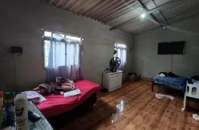 Amplo imóvel com terreno de mais de 1.000m², 100% plano e com pomar formado no bairro jardim das roseiras - igarapé!