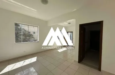 Apartamento com 3 quartos para alugar no Centro, Itaúna 