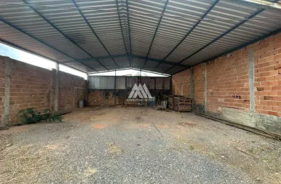 Alugo galpão comercial em itaúna com excelente localização!