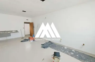 Alugo sala comercial em itaúna com excelente localização!!