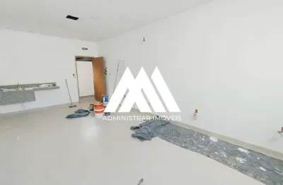 Alugo sala comercial em itaúna com excelente localização!!