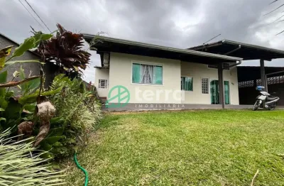 Casa com 3 quartos à venda no carijós, indaial , 231 m2 por r$ 680.000