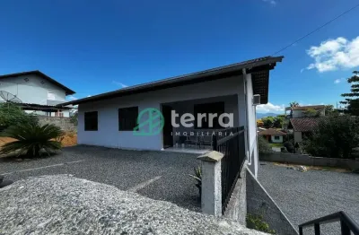 Casa com 4 quartos à venda no quintino, timbó , 198 m2 por r$ 795.000