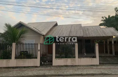 Casa comercial com 1 sala à venda no tapajós, indaial , 156 m2 por r$ 830.000